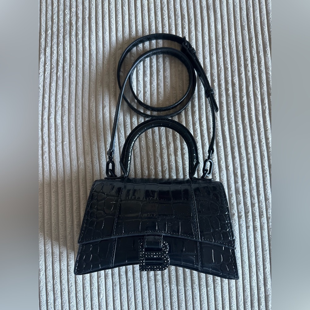 Balenciaga Hourglass